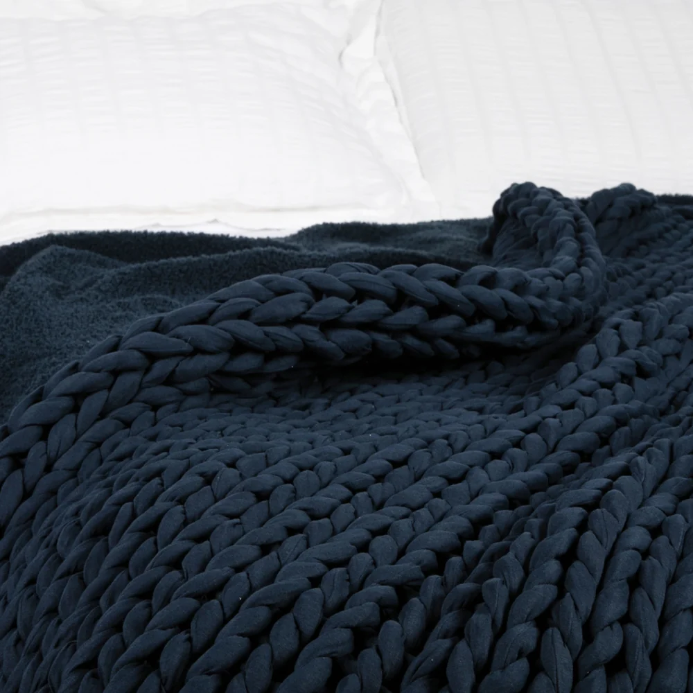 Plushknit Cocoon - Image 19